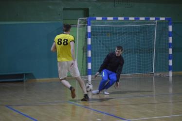 101/112 — Автомобилист